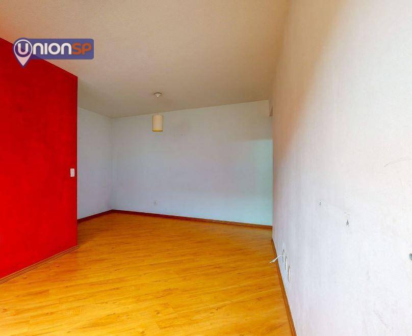 Apartamento à venda com 2 quartos, 65m² - Foto 2