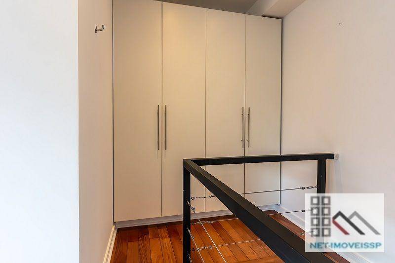 Apartamento para alugar com 1 quarto, 64m² - Foto 17