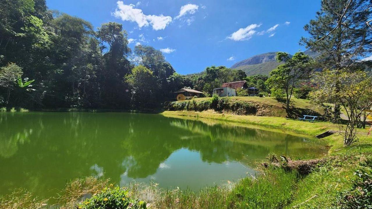 Fazenda à venda com 5 quartos, 500m² - Foto 1