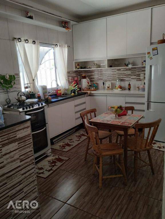 Casa à venda com 3 quartos, 128m² - Foto 20