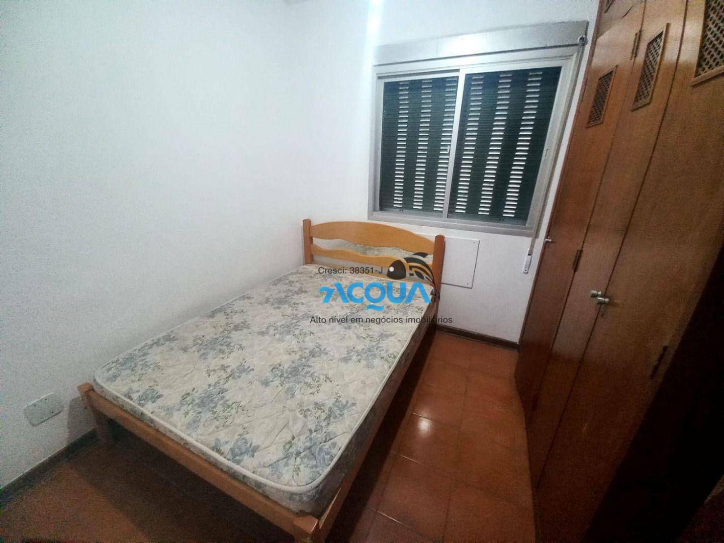 Apartamento à venda com 3 quartos, 135m² - Foto 5