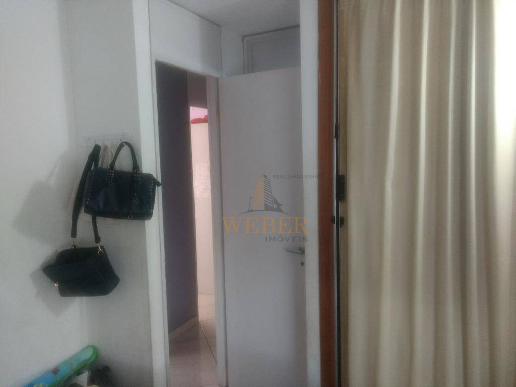 Apartamento à venda com 2 quartos, 62m² - Foto 23