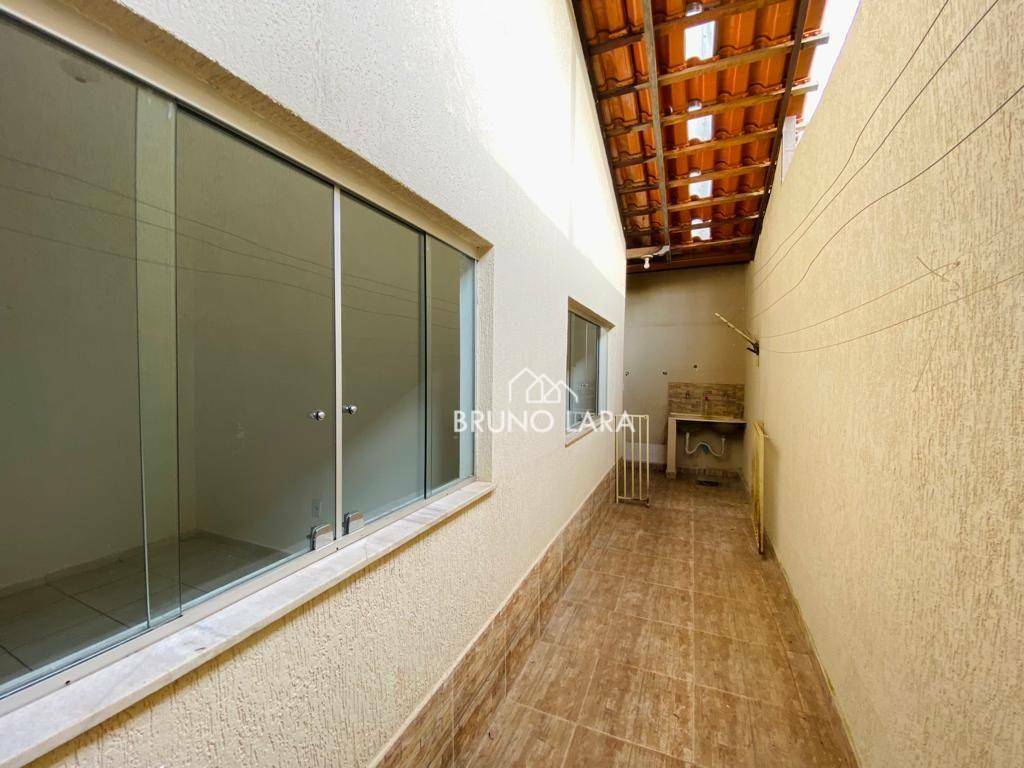 Casa à venda com 2 quartos, 60m² - Foto 23