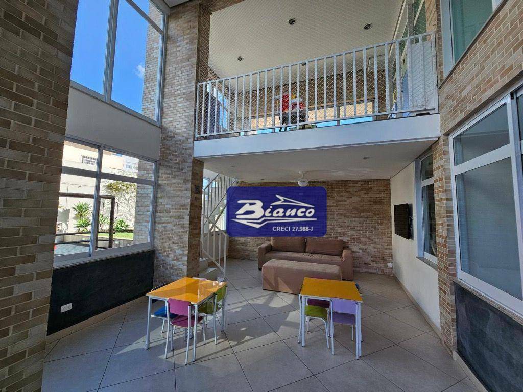 Apartamento à venda com 3 quartos, 170m² - Foto 35