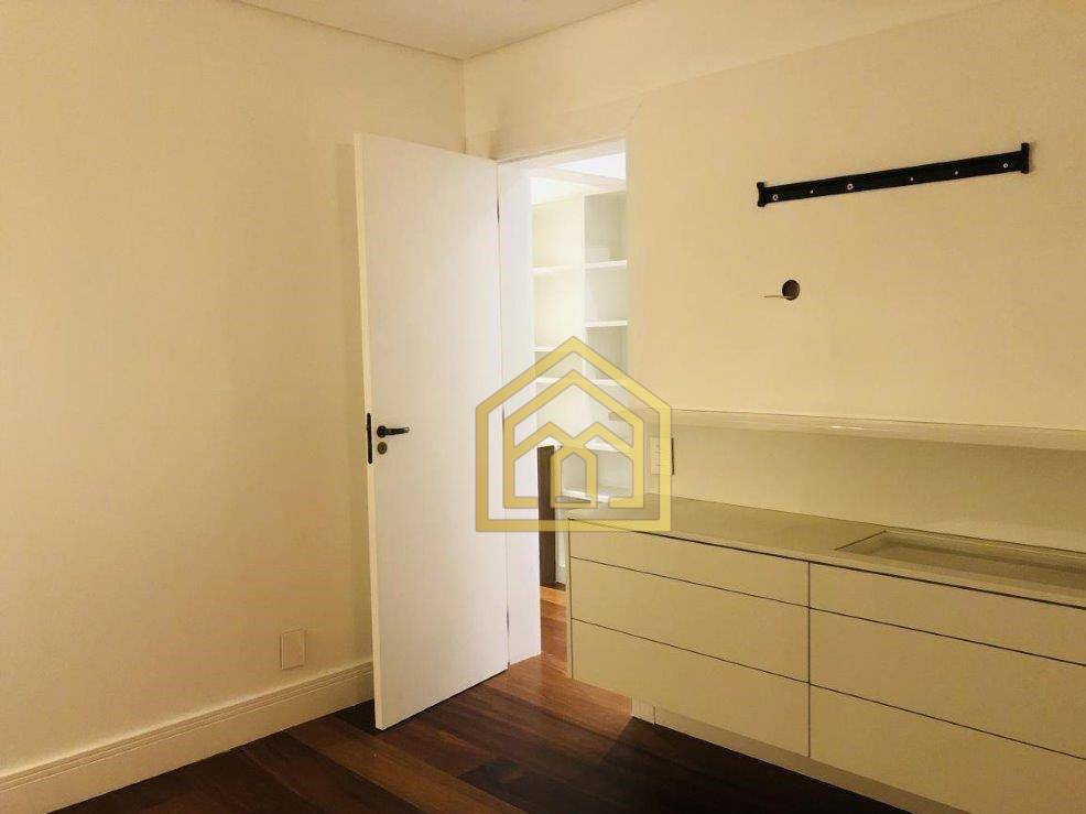 Apartamento à venda com 3 quartos, 158m² - Foto 25