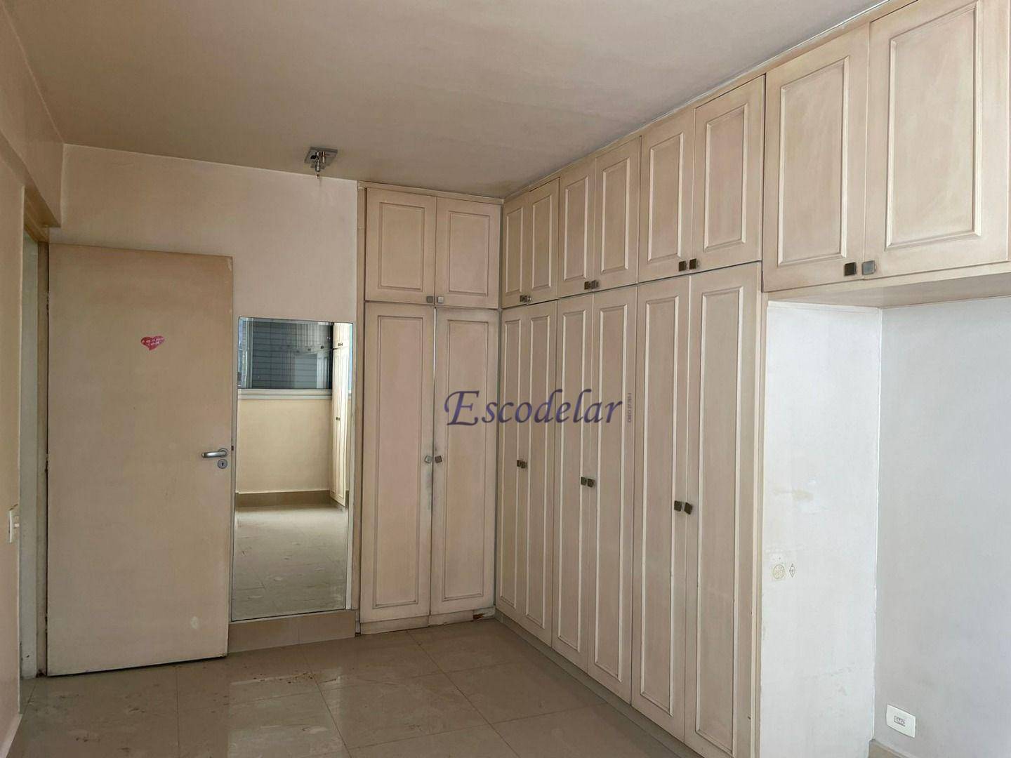 Apartamento à venda com 3 quartos, 122m² - Foto 12