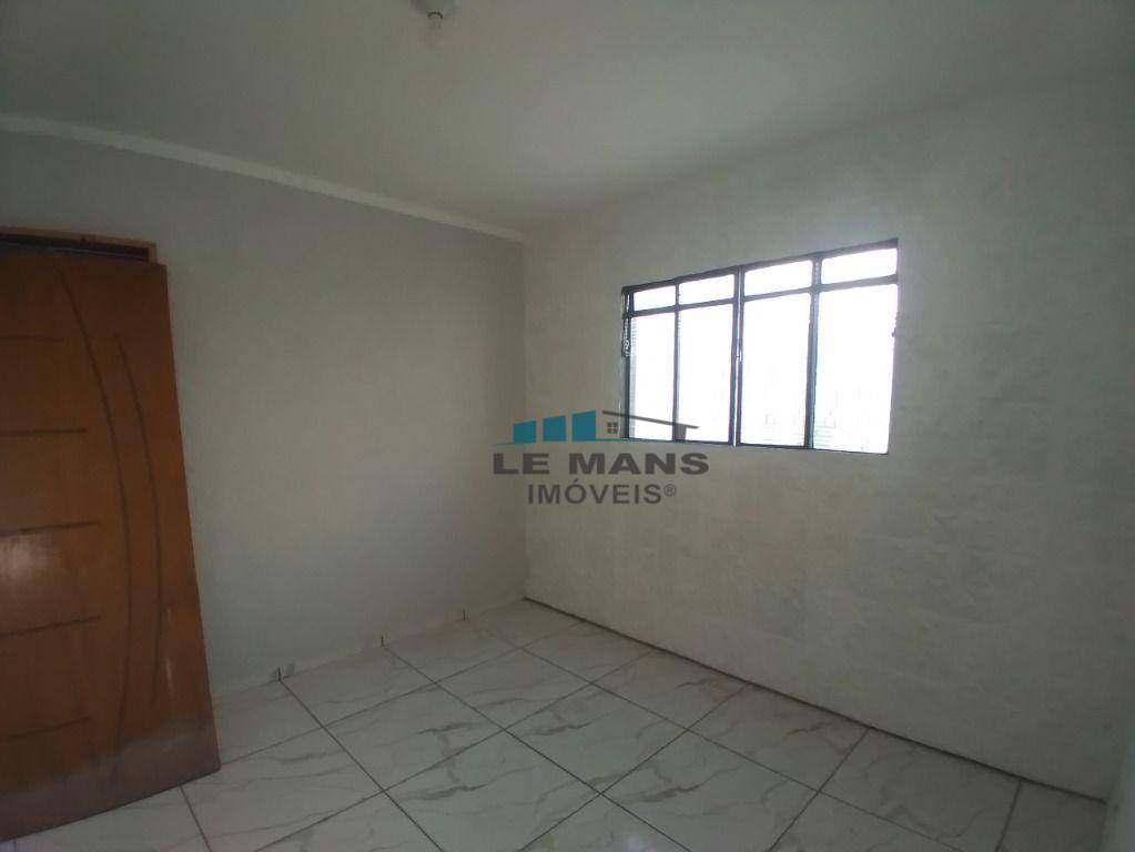 Casa à venda com 1 quarto, 54m² - Foto 4