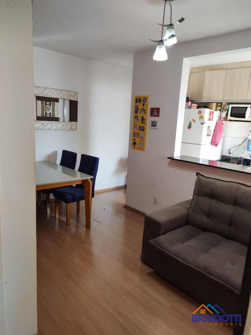 Apartamento à venda com 2 quartos, 52m² - Foto 1