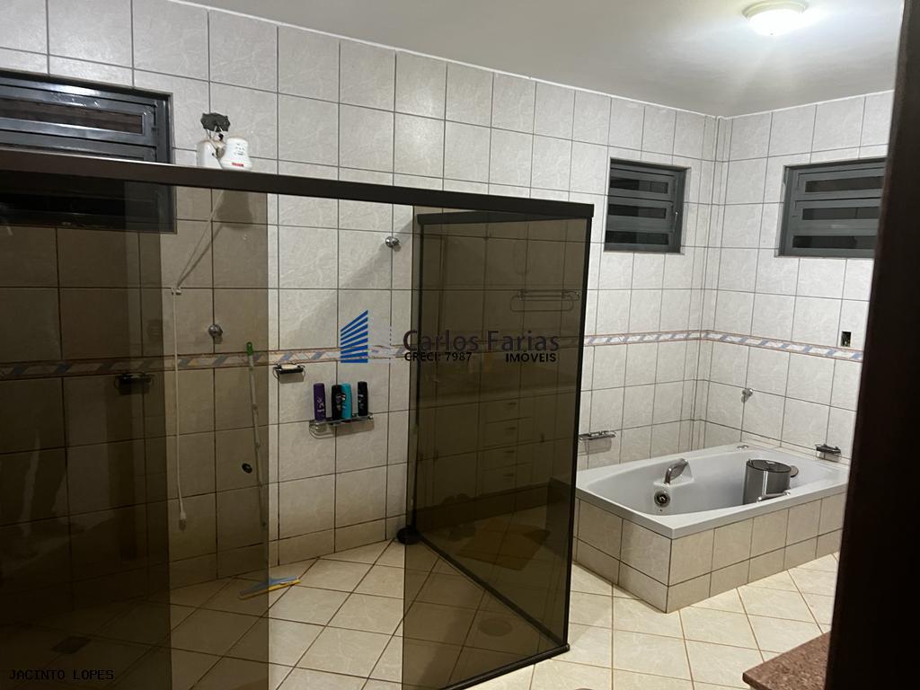 Fazenda à venda com 4 quartos, 300m² - Foto 2