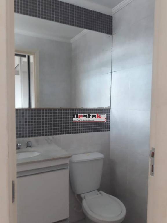 Apartamento à venda com 3 quartos, 70m² - Foto 10