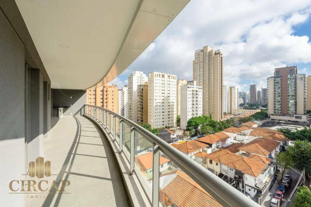 Apartamento à venda com 3 quartos, 134m² - Foto 7