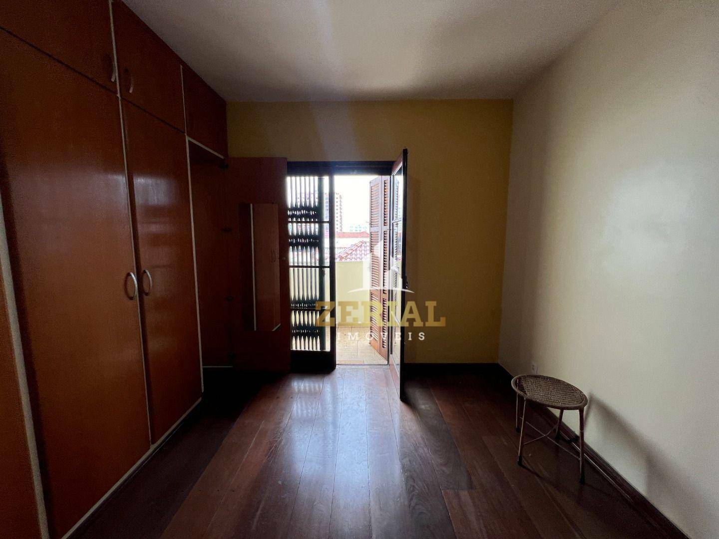 Sobrado à venda com 3 quartos, 228m² - Foto 24