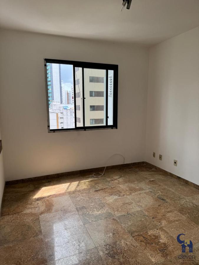 Apartamento à venda com 4 quartos, 230m² - Foto 26