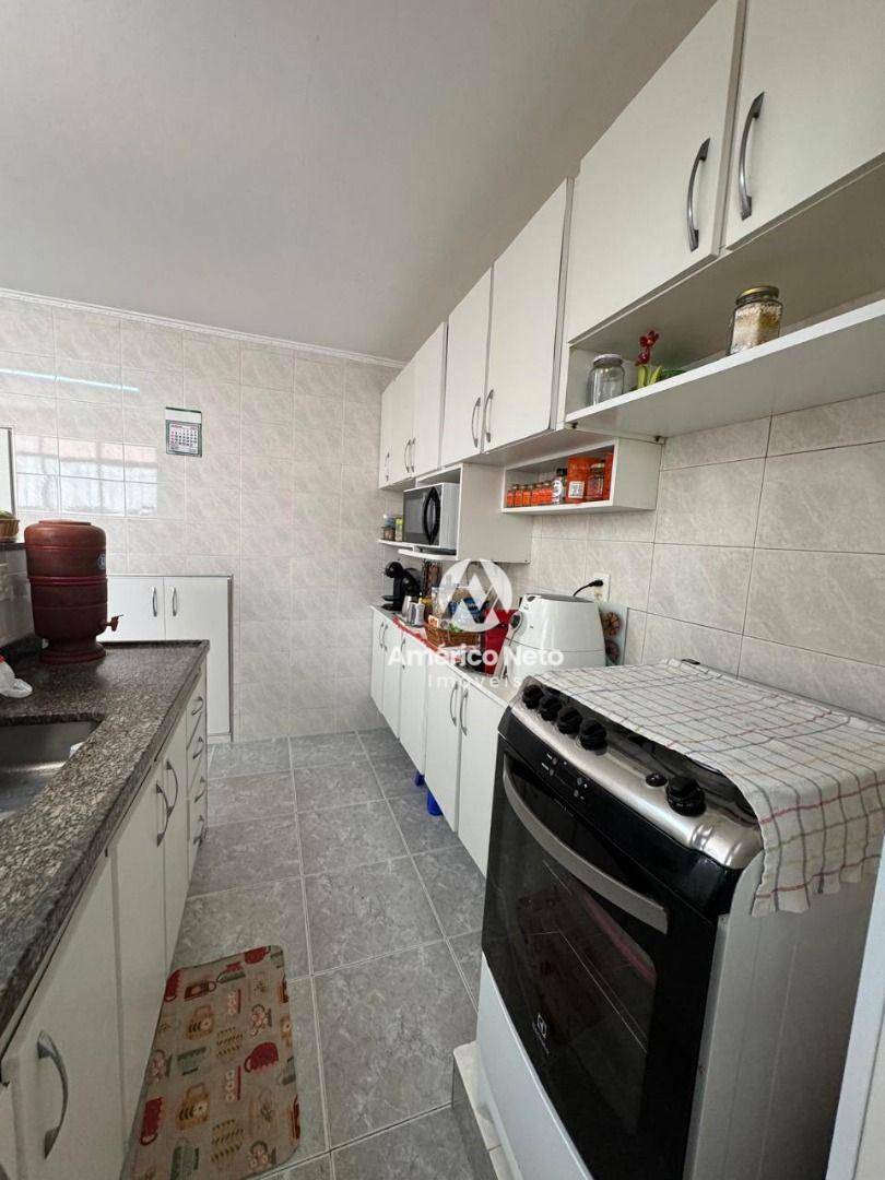 Sobrado à venda com 3 quartos, 220m² - Foto 12