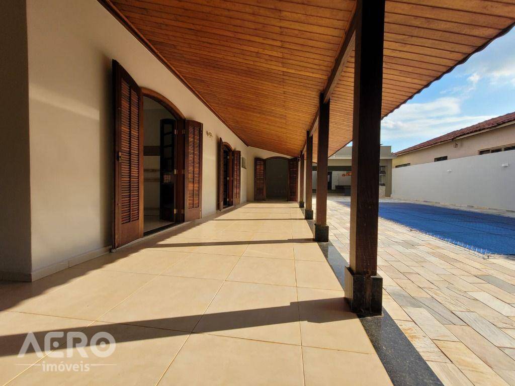 Casa à venda com 4 quartos, 414m² - Foto 25