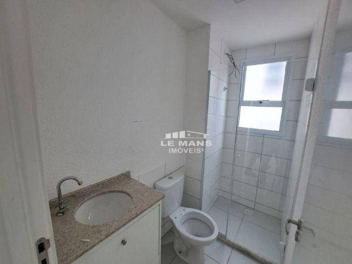Apartamento para alugar com 2 quartos, 48m² - Foto 4