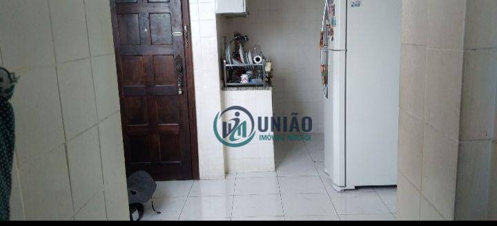 Apartamento à venda com 2 quartos, 70m² - Foto 6