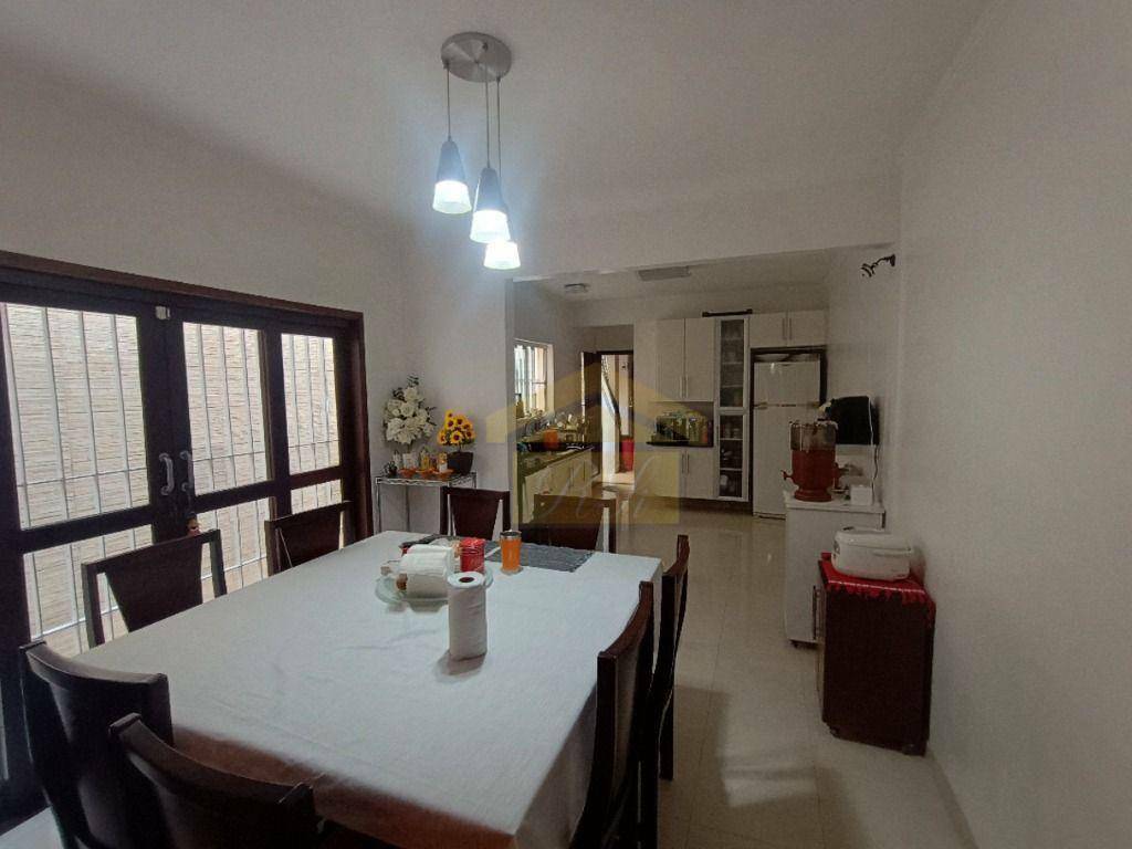 Sobrado à venda com 3 quartos, 149m² - Foto 4