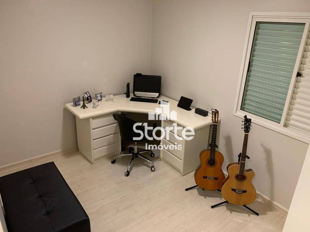 Apartamento à venda com 3 quartos, 140m² - Foto 12