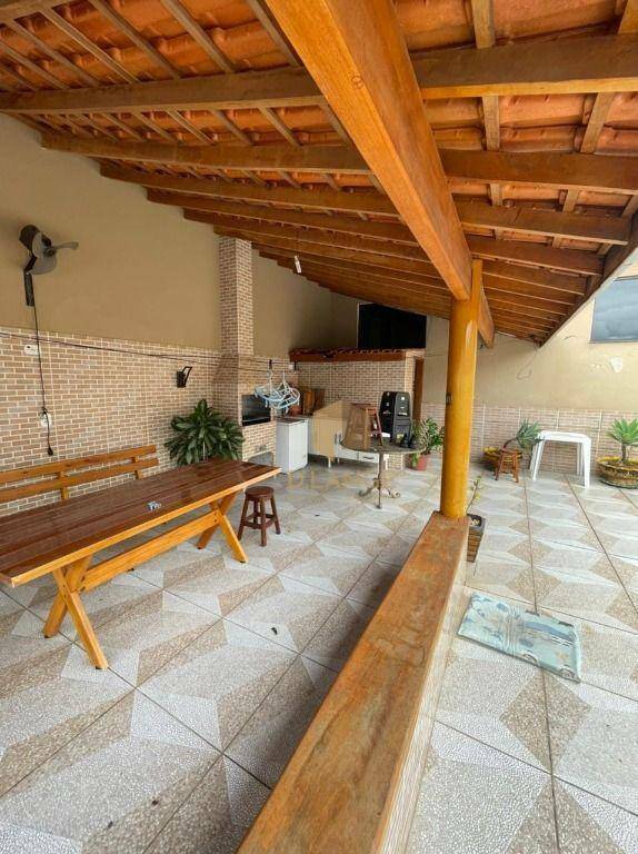 Casa à venda com 2 quartos, 221m² - Foto 13