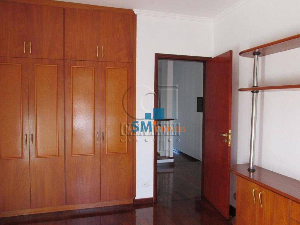 Casa à venda e aluguel com 5 quartos, 400m² - Foto 23