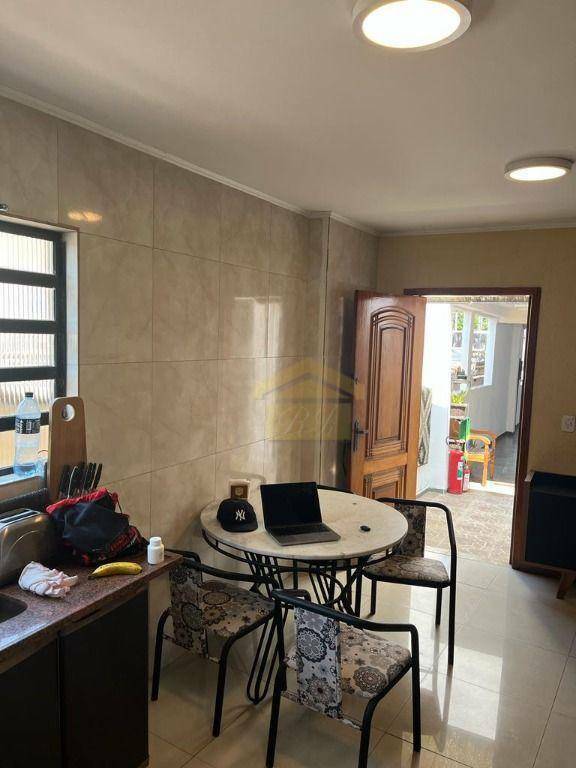 Sobrado para alugar com 3 quartos, 220m² - Foto 6