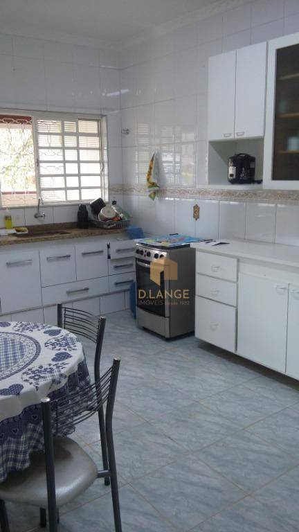 Casa de Condomínio à venda com 3 quartos, 350m² - Foto 6