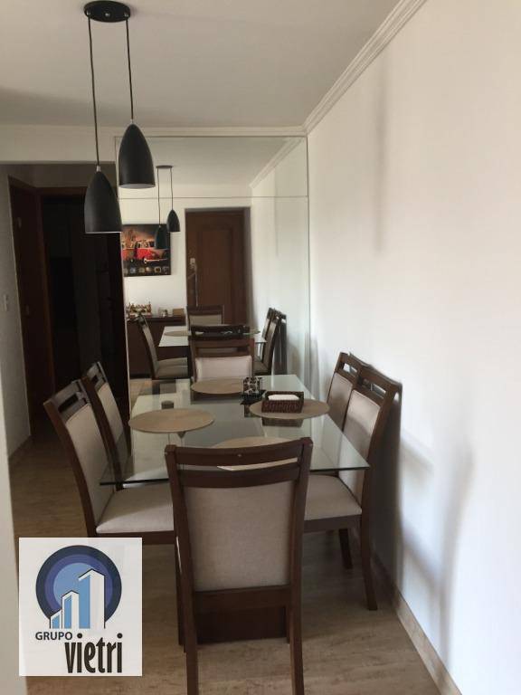 Apartamento à venda com 2 quartos, 65m² - Foto 10