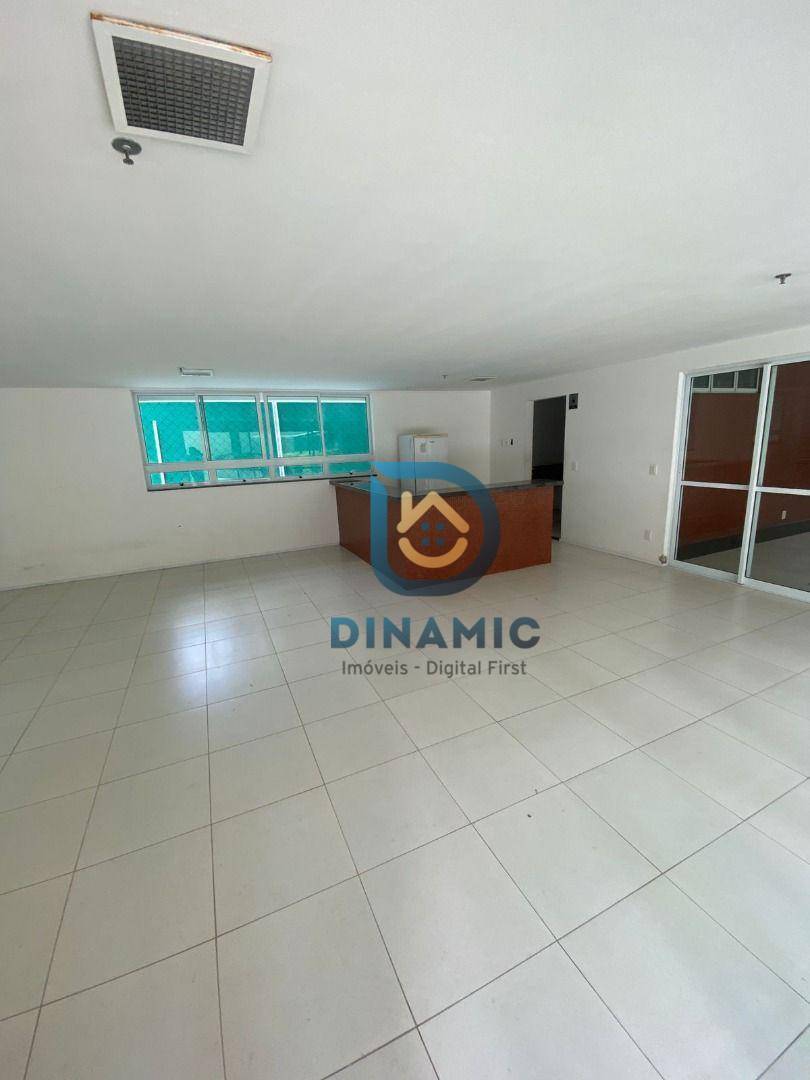 Apartamento à venda com 3 quartos, 260m² - Foto 12