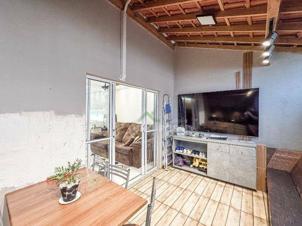 Casa de Condomínio à venda com 3 quartos, 107m² - Foto 9