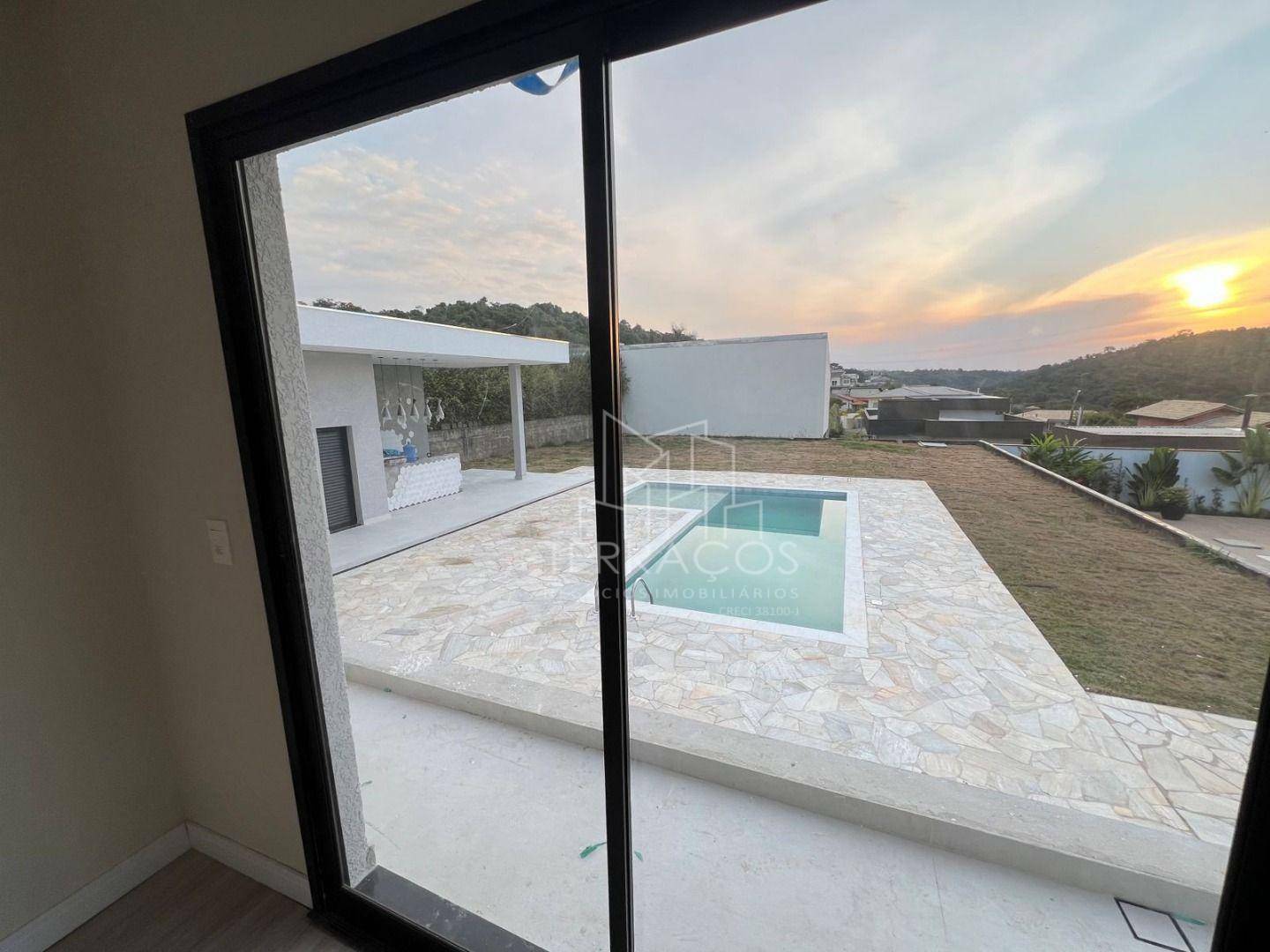 Casa de Condomínio à venda com 4 quartos, 180m² - Foto 8