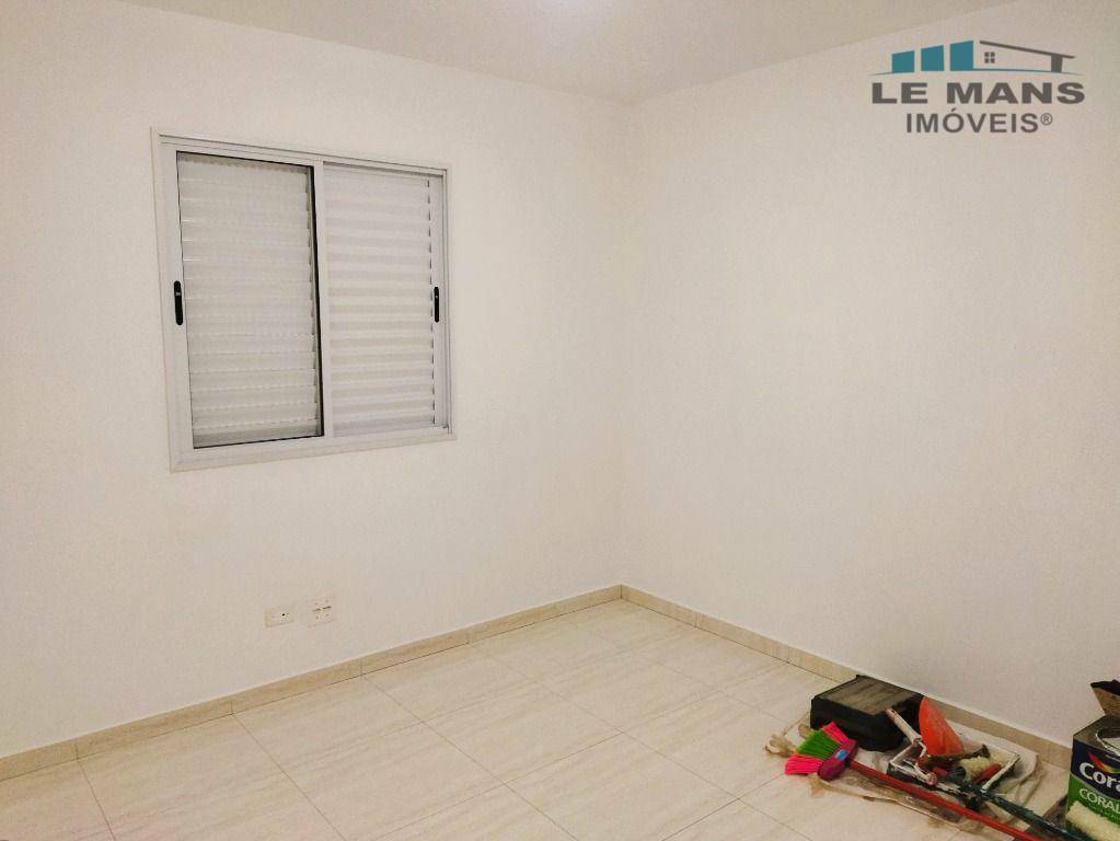 Apartamento à venda com 2 quartos, 55m² - Foto 8