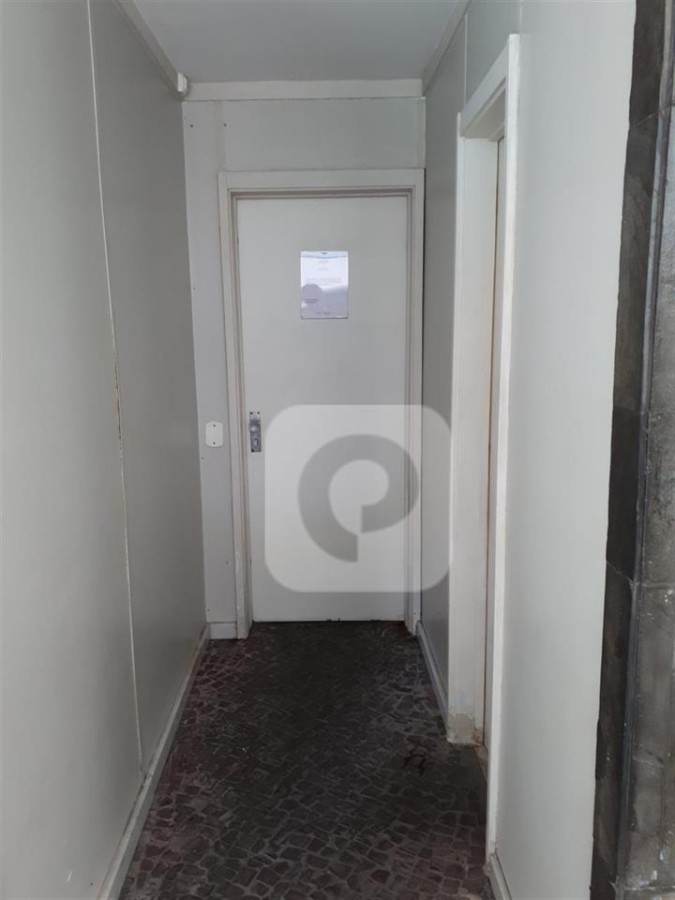 Apartamento à venda com 1 quarto, 55m² - Foto 3