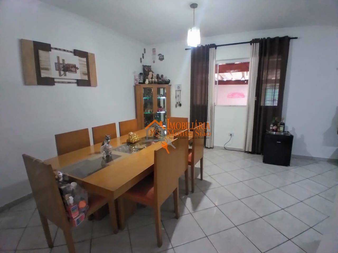 Casa à venda com 3 quartos, 260m² - Foto 14