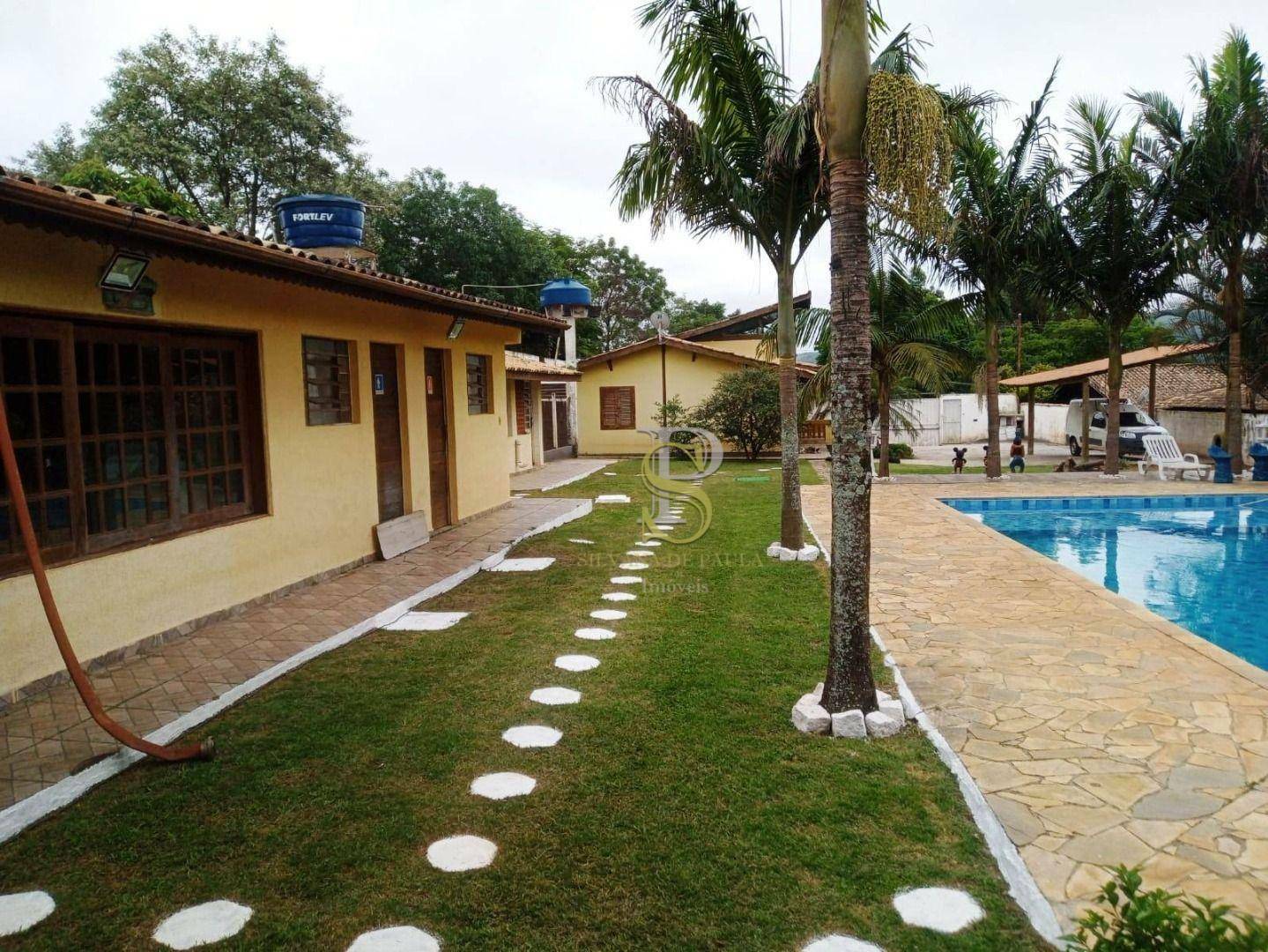 Chácara à venda com 5 quartos, 271m² - Foto 5