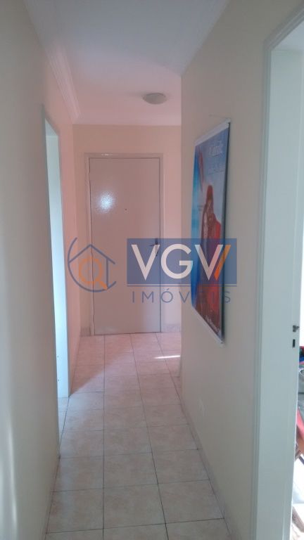 Apartamento à venda com 2 quartos, 42m² - Foto 12