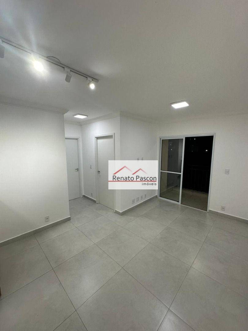 Apartamento à venda com 2 quartos, 56m² - Foto 5