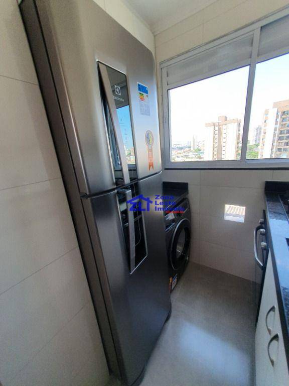 Apartamento à venda com 1 quarto, 30m² - Foto 2