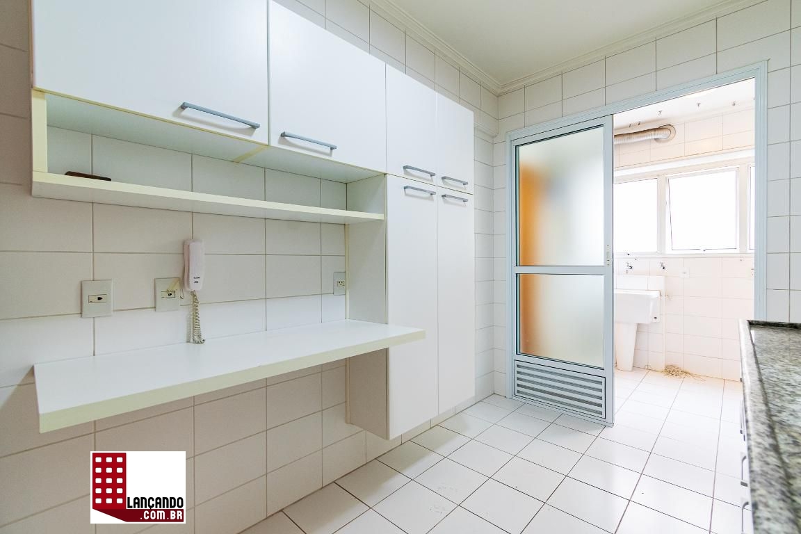 Apartamento à venda com 3 quartos, 112m² - Foto 19