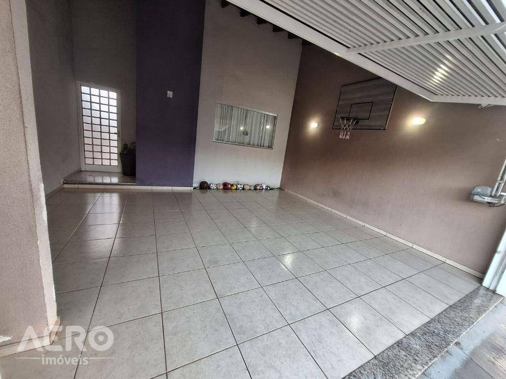 Casa à venda com 3 quartos, 145m² - Foto 8