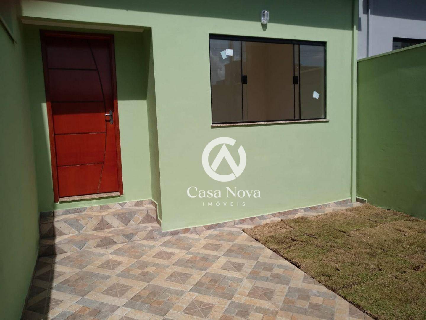 Casa à venda com 2 quartos, 66m² - Foto 1