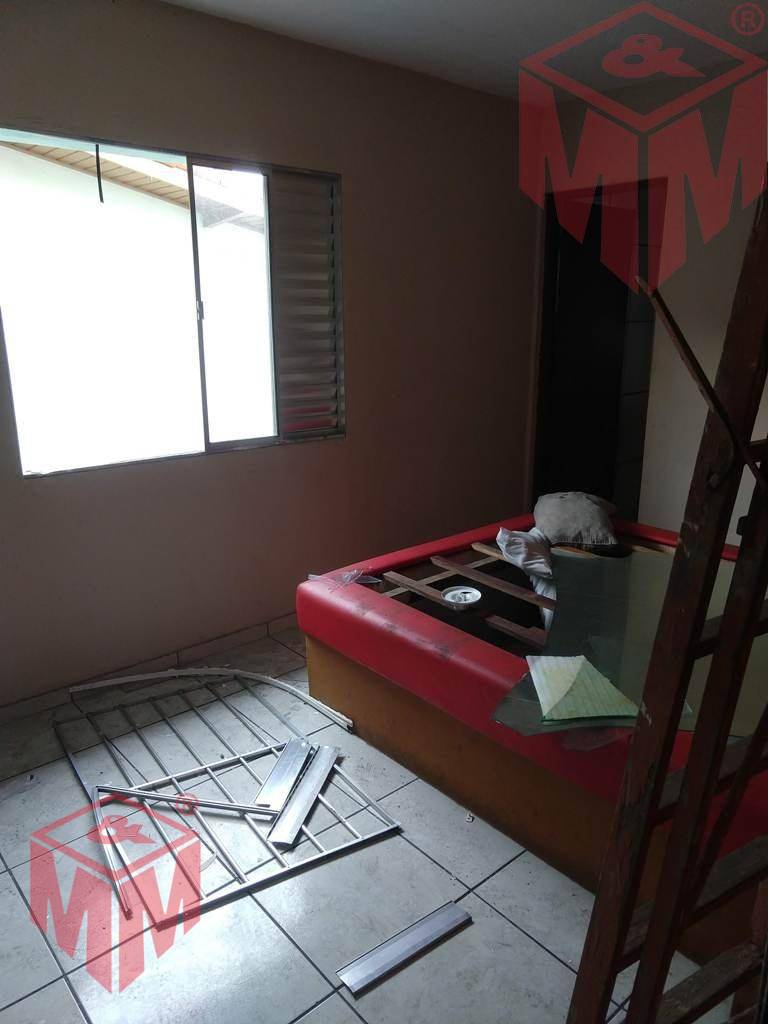 Sobrado à venda com 6 quartos, 254m² - Foto 4