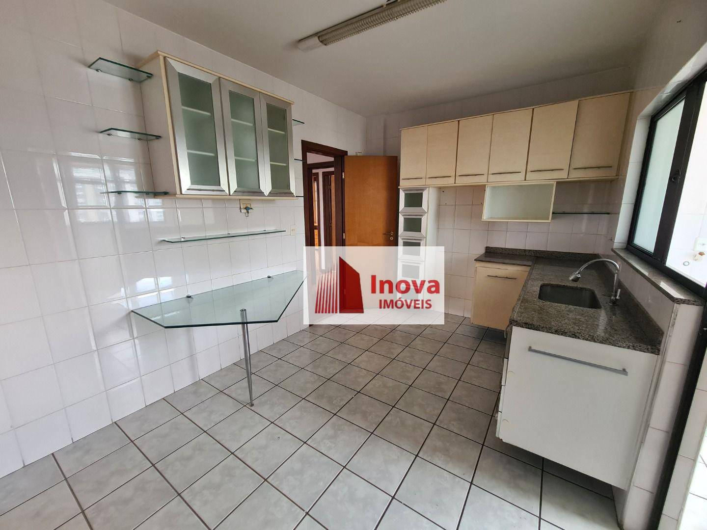 Apartamento à venda com 3 quartos, 110m² - Foto 23