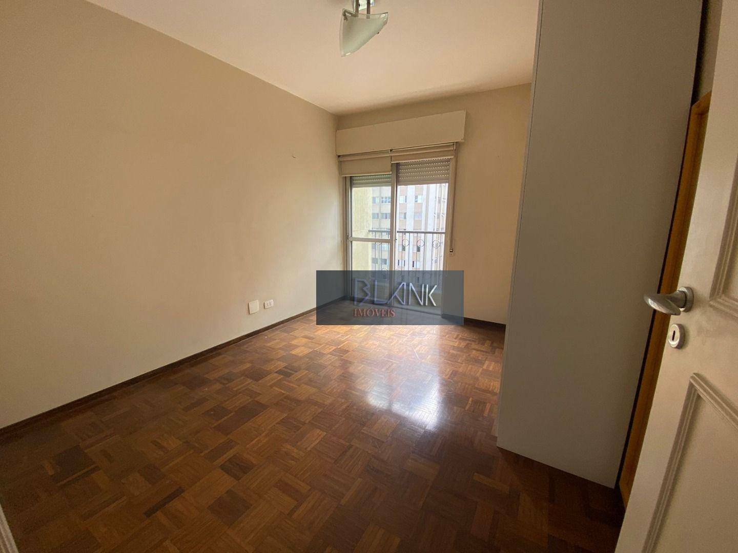 Apartamento à venda com 4 quartos, 160m² - Foto 7