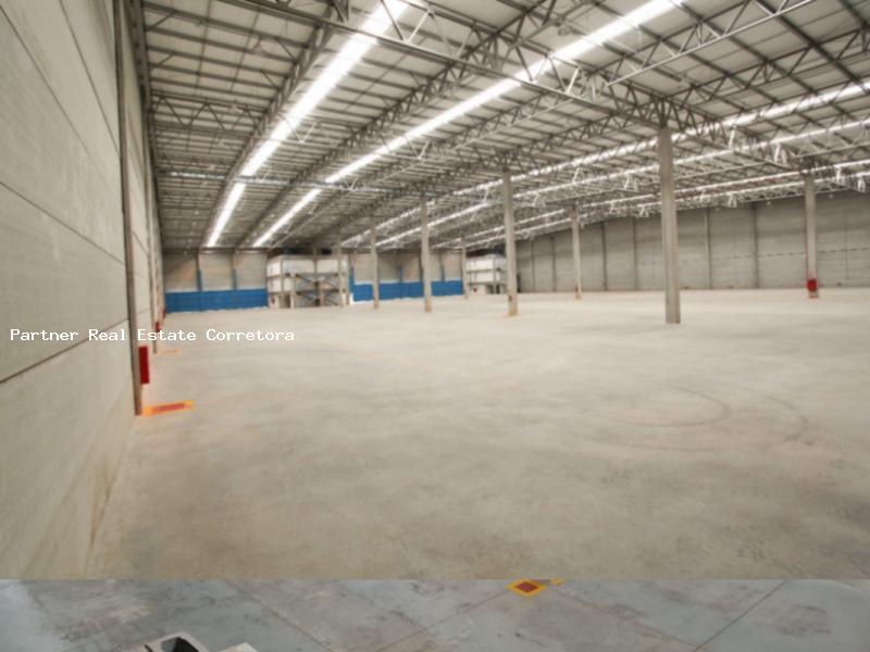 Depósito-Galpão-Armazém para alugar, 5306m² - Foto 1