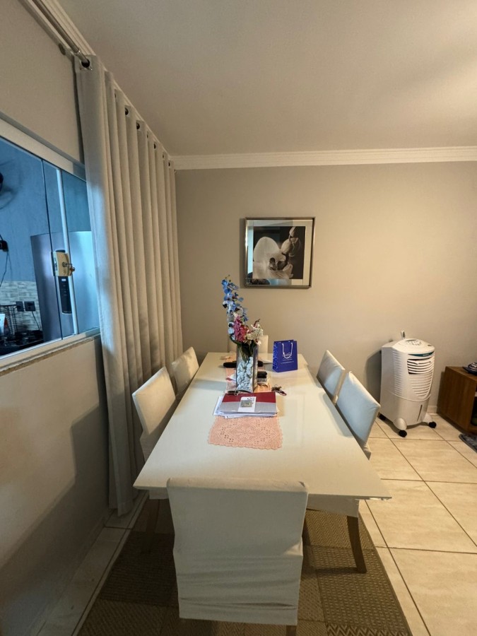Casa à venda com 3 quartos, 110m² - Foto 9