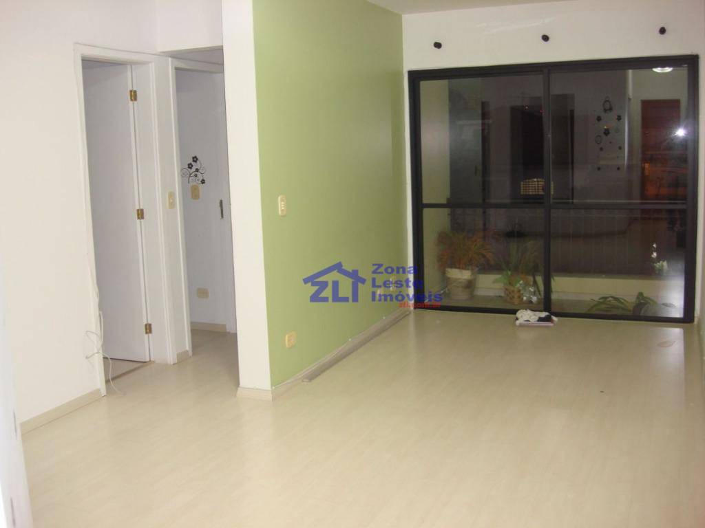 Apartamento à venda com 3 quartos, 60m² - Foto 1