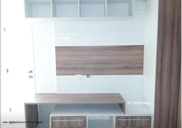 Apartamento para alugar com 3 quartos, 107m² - Foto 7