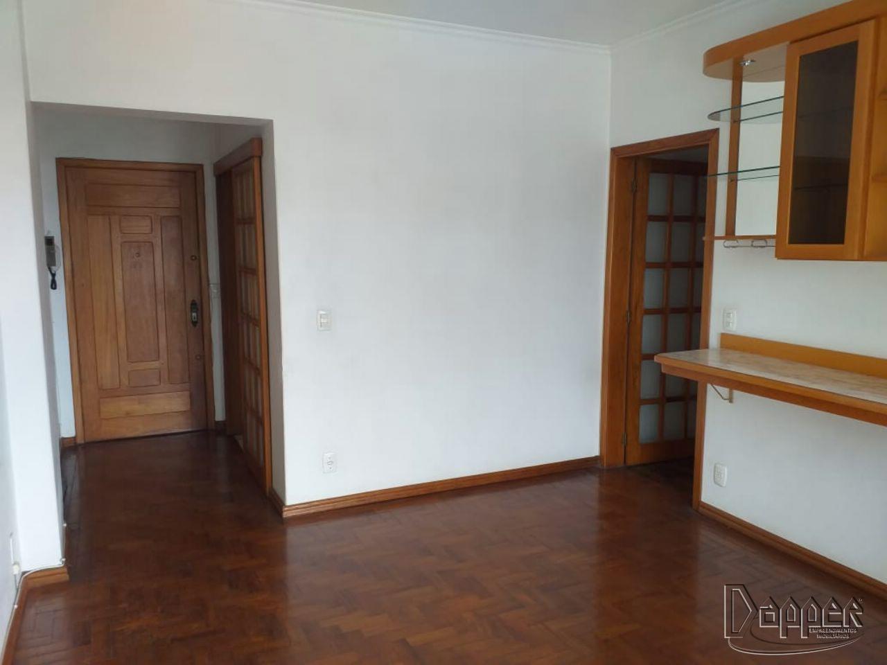 Apartamento à venda com 2 quartos, 75m² - Foto 2