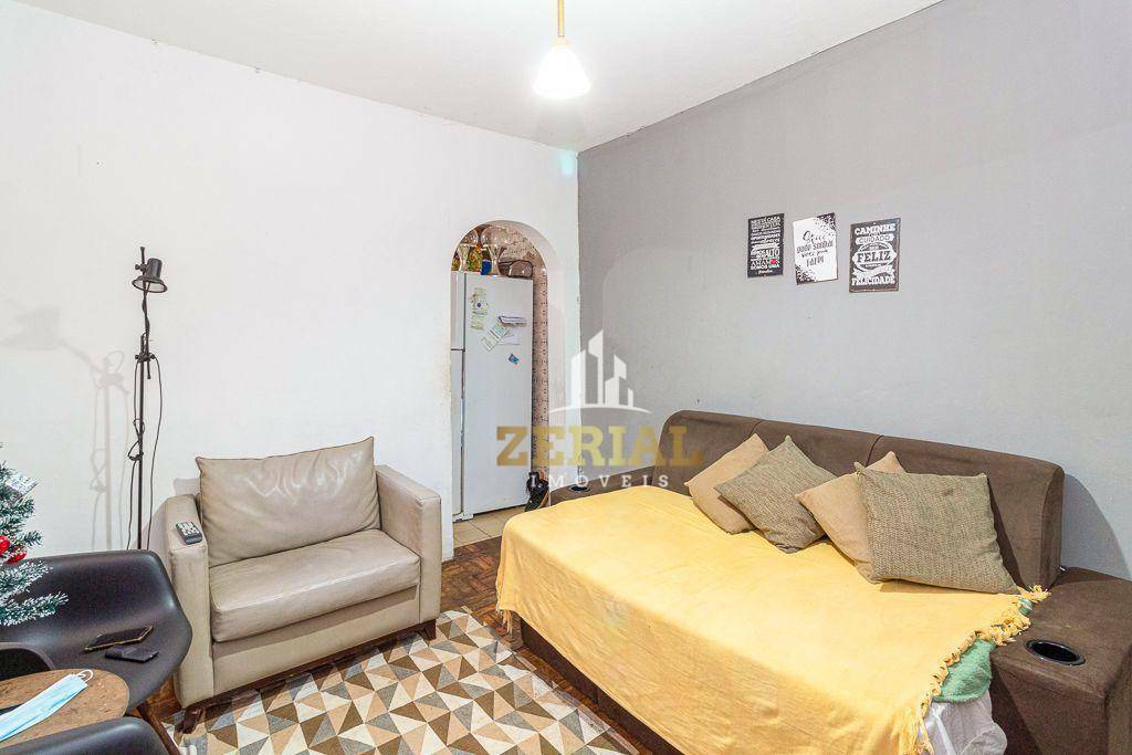 Casa à venda com 1 quarto, 100m² - Foto 3